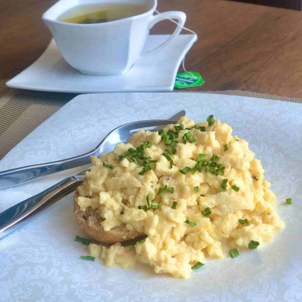 Scrambled eggs recipe: nutrition and benefits - sharpmuscle