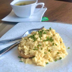 Scrambled eggs recipe - FITZABOUT