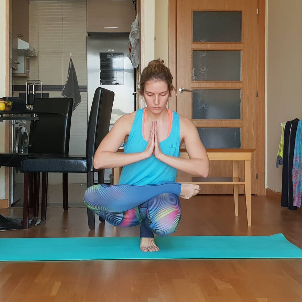 Toe Stand Pose or Tiptoe Pose Steps and Benefits - sharp muscle