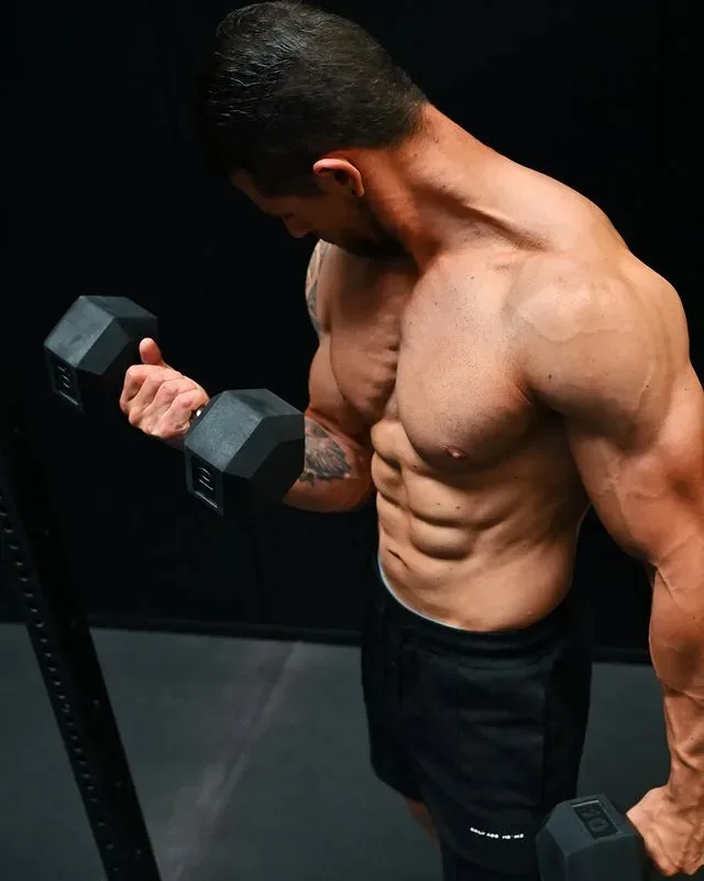 Progressive overload training - Sharp Muscle